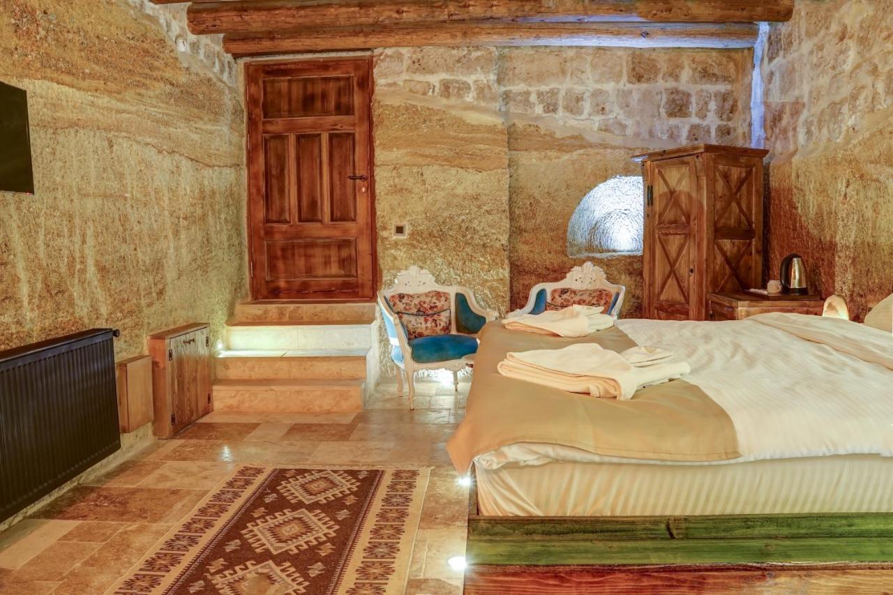 Dionysos Cave Cappadocia Hotel Юргюп Екстериор снимка