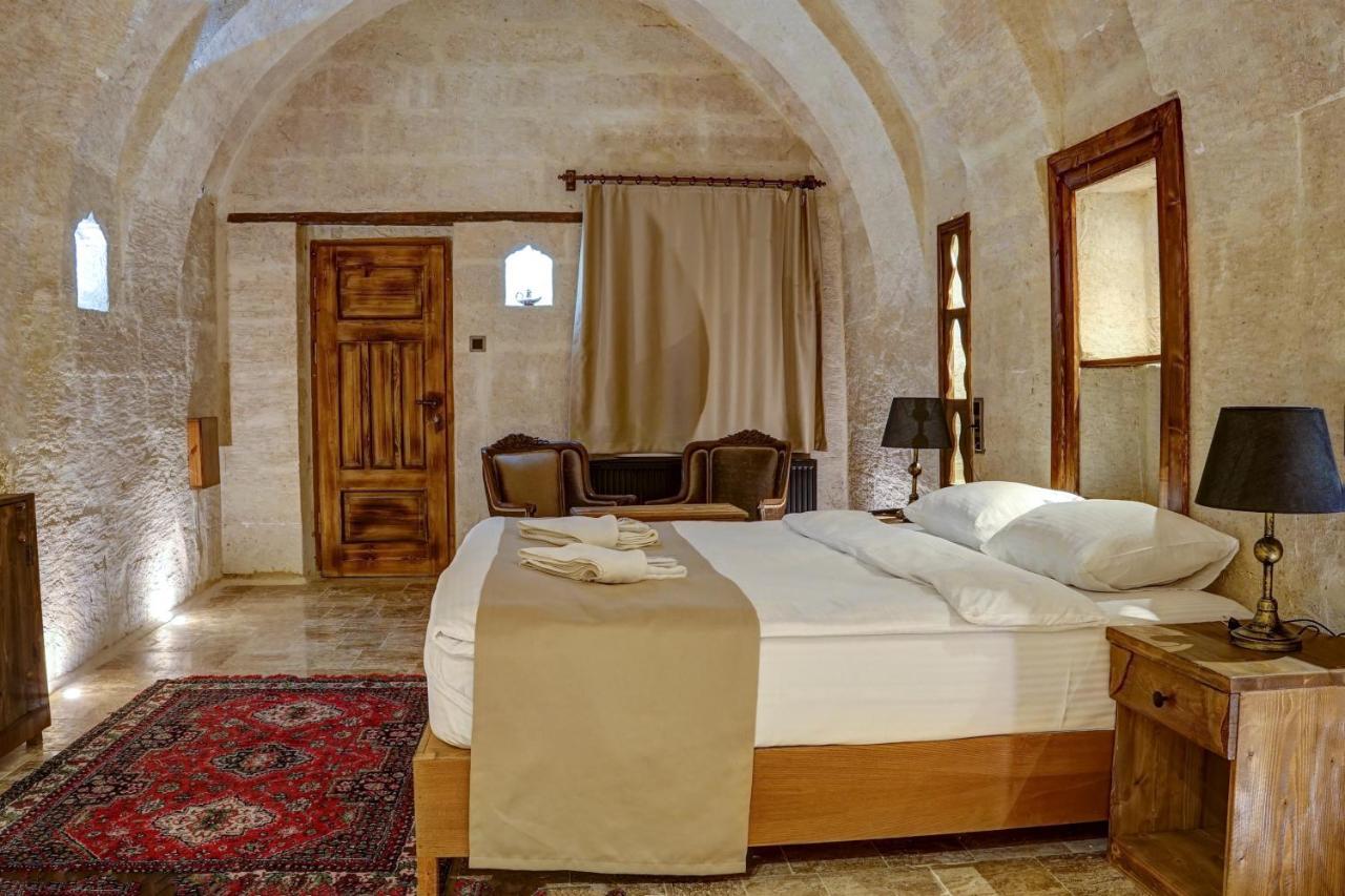 Dionysos Cave Cappadocia Hotel Юргюп Екстериор снимка